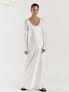 Robes décontractées Clacive Sexy Slim Blanc Satin Robe Dames Moulante U-Cou À Manches Longues Longueur De La Cheville Élégant Simple Pour Les Femmes 2023