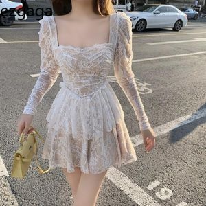 Vestidos informales Ezgaga, vestido Sexy de otoño para mujer, cuello cuadrado, manga larga, ropa transparente para discoteca, encaje, línea A, elegante para mujer