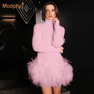 Robes décontractées plume tricoté col roulé femmes robe pull moulante décontracté fête pull 2021 hiver mode femme