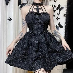 Robes décontractées gothique femmes vintage rétro licou tour de cou sans manches croix cravate avant couleur unie dentelle goth dos nu a-ligne robe de robe de bal