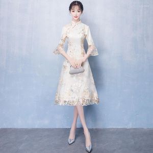 Vestidos casuales Cheongsam mejorado para chicas jóvenes Estilo Pequeña fragancia Vestido moderno de champán Túnica china Longue Femme