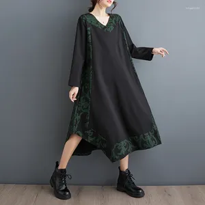 Vestidos casuales estilo coreano con cuello en v estampado floral patchwork chic niña irregular otoño vestido negro calle moda mujer primavera midi