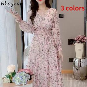 Robes décontractées Robe à manches longues Femmes Col V Floral Mousseline de soie 3 Couleurs Vacances Romantique Filles Doux Tout Match Doux Une Ligne Tendre Vêtements Chic 220831