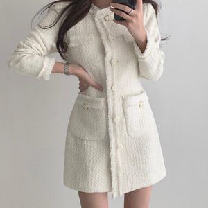 Mini vestido de tweed de hadas cuello redondo suelto de un solo pecho vestido de una pieza manga larga marea femenina