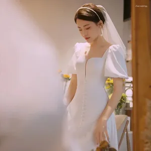 Robes décontractées Robe de mariée simple et légère Satin 2023 Automne Fil sortant Forêt Voyage Pographie Fille blanche