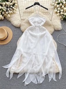 Robes décontractées chanteuse blanche irréguliale plage longue robe femme licou jette sans zipper de haute qualité dame romantique été