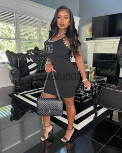 Robes décontractées STYLISH LADY Lettre Dress 2023 Spaghetti Strap O Cou Moulante Noir Sexy Club Party Mini VESTidos De FESTa J230619