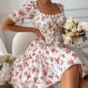 Vestidos casuales Chicas de verano Vestido de impresión floral Retro Puff Manga Corta Sexy Mujeres Elegante Bohemio Flor con volantes Tamaño grande XXL