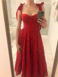Robes décontractées Vintage rouge A-ligne Spaghetti Strap Homecoming robe de bal Lady Sexy Prom Party Dress Graduation -Leagth Robe Demoiselle d'honneur