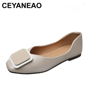 Chaussures décontractées ceyaneao 2024 Fashion printemps Femmes Green beige rose ballets farts bureau dame bateau coréen plus taille alpargatas