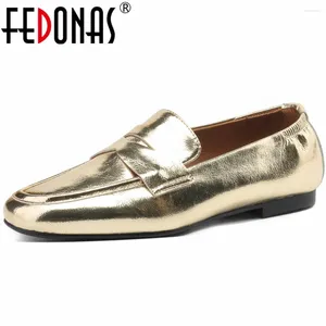 Chaussures décontractées Fedonas 2024 Femmes Flats Round Toe Concis Concis Great Leather Office Working Woman Woman Locs Printemps Summer Arrivée