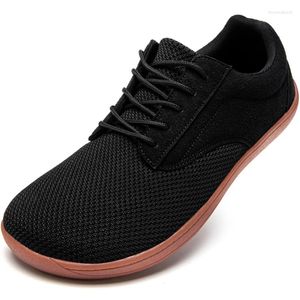 Chaussures décontractées Fujeak Plus Size Sneakers pour hommes Nécrlé de glissement Barefoot confortable Minimaliste Promenade des chaussures pour hommes