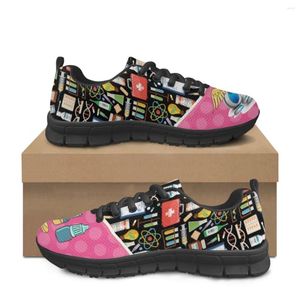 Zapatos informales Instantarts Cartoon Farmacy Impresión Primavera Verano Summer's Breathable Fashion Fashion Skienters Daily Flat Zapatos Mujer