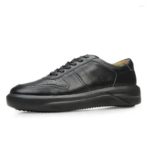 Chaussures décontractées Luxury Trainers Summer Male Adulte Lace-Up appartements printemps noir blanc brot Brogue Hommes authentique cuir