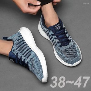 Chaussures décontractées Running Sports Training Forwes Footwear Male Sneakers Male Sneakers Mesh Luxury Tennis For Men Plus Taille 38-47