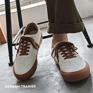 Zapatos informales originales de fábrica para mujer, zapatillas de deporte a la moda para mujer, entrenador del ejército, unisex, estilo clásico alemán, calidad