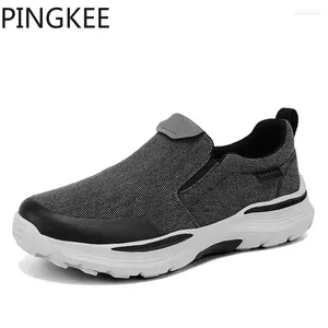Zapatos casuales Pingkee Mesh Lingo de forro Eva Eva Foam Insole Nylon Shank Soporte ligero de soporte amortiguado Confortable para hombres zapatillas de deporte