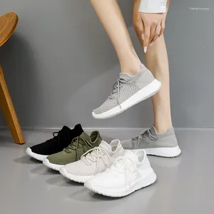 Chaussures décontractées Summer Femmes Breakable Sneakers Meshes Tennis Femme Running Athletic Shoe Shoe Footwear Trainers Zapatillas de Deporte