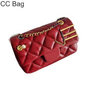 CC Bolsa Bolsas de compras 2022ss Dos tonos Plata envejecida Oro Cierre de giro Clásico Mini solapa Insignia vintage Horquilla Stud Amuletos de la suerte Diseñador de lujo Cr