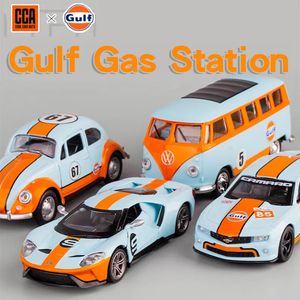 CCA Gulf Gas Station Fusca Bus Ford GT Camaro Racing Model Car Metal Diecast Vehículo en miniatura Niño Juguete para niño Regalo 231228