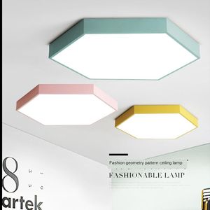 Luces de techo Lámpara de dormitorio moderna Sala de estudio en forma de diamante Sala de estar LED Araña de interior Macaron