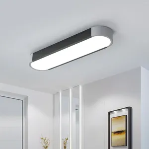 Loucles de plafond Light linéaire lampe à LED acrylique 19,7 pouces Semi Flush Mount enveloppant l'éclairage d'éclairage pour le couloir pour le couloir