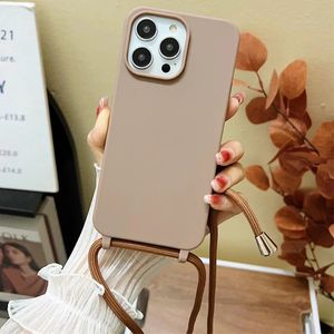 Étuis de téléphone portable Bandoulière Strap Lace Up Silicone Phone Case pour iPhone 15 14 12 Mini 11 Pro Max Plus Candy Color Soft TPU Back Cover 231026