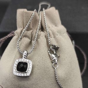 Cadena Onyx Dy Hombres Mujeres Collar Diseñador Popular Colgantes Negros Hop Petite Vintage Hip Collares Charm Joyería de cristal Alta calidad DY accesorios de joyería regalos