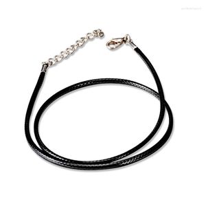 Chaînes 2mm grossier 45cm chaîne de corde en cuir noir pour hommes femmes bijoux pendentif accessoires en gros goutte