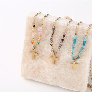 Chaînes Collier bohème pour femmes en acier inoxydable perle de riz pendentif croix à la main femmes clavicule chaîne bijoux en gros