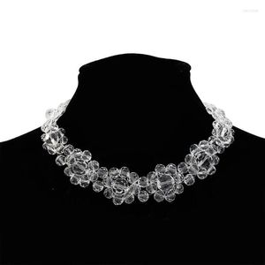 Chaines Style bohème Fleurée à la main Fleurie claire Déclaration perlée Colliers Colliers pour femmes Bijoux de collier de mode pour femmes