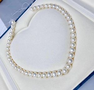 Chaînes Classique 10-11mm Collier de perles blanches rondes des mers du Sud 18