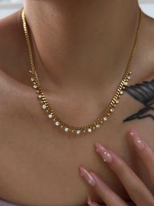 Chaînes Collier de zircon de mode pour femmes Couleur dorée Colliers en acier inoxydable Neckalces 2024 Tendance Goth Bijoux Cadeaux