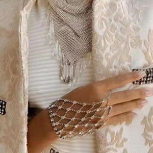 Cadenas INS Moda Rhinestone Mesh Hollow Handchain Ladies Party Ball Ultra Flash Crystal Ring Garra Cadena Joyería exquisita al por mayor