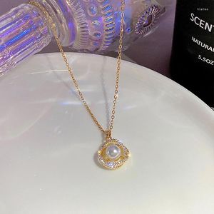 Chaînes Lolita bijoux décoratifs tourbillon petite perle haute qualité tempérament lumière luxe niche chaîne de clavicule pour femmes
