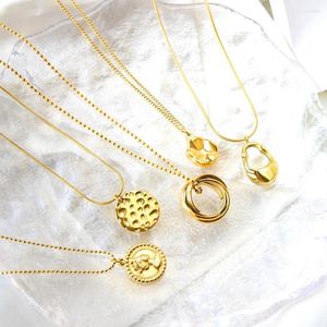 Chaînes Luxkisskids Vintage Collier plaqué or en 2023 Collier pendentif rond à la mode pour femme/homme imitation perle bijoux tour de cou