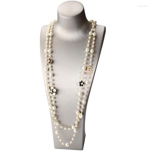 Chaînes Collier de perles Mode coréenne Longue multicouche 5 mots Petit vent parfumé Pendentif Accessoires Chaîne décorative Cent