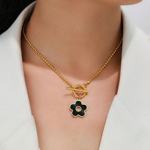 Chaines Colliers en acier inoxydable Fleur Black Pendant Sense haut de gamme Teen Gothic Choker Fashion Collier pour femmes Bijoux Cadeaux