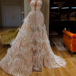 Champagne Ball Gown Wedding Dresses Strapless Sleeveless V Neck Sequins Appliques Pearls Feather Ruffles Floor Length Bridal Gown Vintage Plus Size robes de soiree