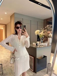 Chan 2023 robes pour femme nouvelle robe de soirée robe sexy évider jupe en tricot vêtements de marque pour femmes grande taille robe de créateur de vêtements pour femmes cadeau de fête des mères