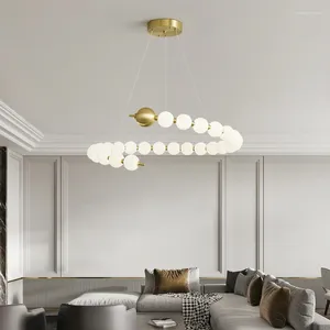 Candelabros Lámpara larga Luz Dormitorio LED con bola blanca Contemporáneo moderno para sala de estar Comedor