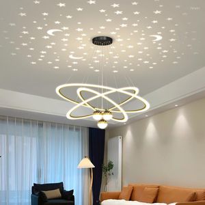 Lámparas de araña Lámpara LED moderna para sala de estar Comedor Cocina Lámpara colgante dorada Control remoto Luces colgantes Luz de proyección de cielo estrellado