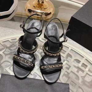 Chanellies channel sandals en cuir haute qualité chandal Designer femme tempérament luxe blanc noire abricot online boucle chaussures ladys sexy fashion chaîne