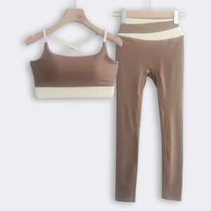 Changyue Yoga Suit Ensemble pour les femmes Fixe Coussin de poitrine Anti Shake Retraction Sports de sein supplémentaires Couleur de contraste