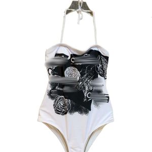 Channel Bikini Designer CC Mode de luxe pour femmes Maillots de bain Camélia Maillot de bain une pièce avec coussin de poitrine Natation Beach Springs Water Park Drifting