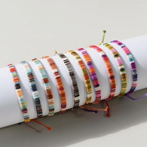 Pulseras de encanto 10 unids / set Mezcla colorida Trenza Cuerda de terciopelo Amistad para hombre Mujer Joyería Regalo Hecho a mano Brazaletes al por mayor