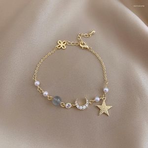 Bracelets de charme 14k plaque d'or de la corée bijoux de mode étoile Moon Zircon Grey Stone Bead Pearl Bracelet Elegant étudiant femme quotidiennement