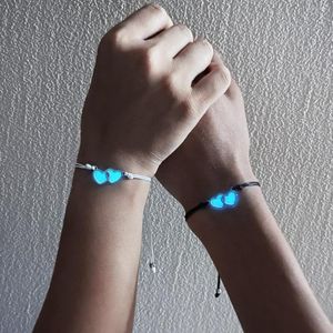 Pulseras de encanto 2 unids brillan en el corazón oscuro para pareja pulsera de cuero hecho a mano tejido ajustable regalos del día de San Valentín