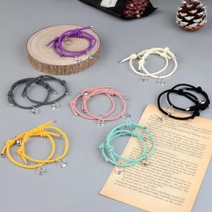 Pulseras de encanto 2 unids / set Pareja Pulsera magnética Amantes para siempre Amistad Cuerda ajustable Mujer Hombres Pareja Joyería Regalo