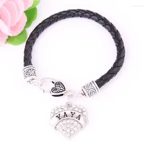 Bracelets de charme Mode Famille Cadeau Choisir Femmes Bracelet YAYA Écrit Coeur Pendentif Cristaux Étincelants En Alliage De Zinc Fournir Goutte